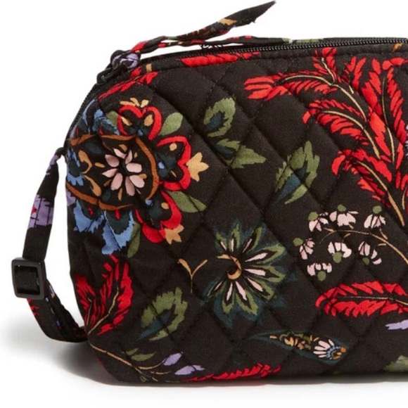 NWT, Vera Bradley Quilted Camera Bag Crossbody, Venetian Paisley Pattern - Picture 5 of 5